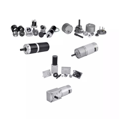 24 V 77,5 W 42 mm quadratischer bürstenloser 3-Phasen-BLDC-Getriebemotor mit 4000 U / min