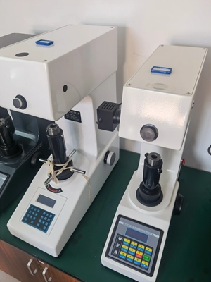 Elektrischer Drehsäulen-Mikro-Vickers-Härteprüfer OEM 220V