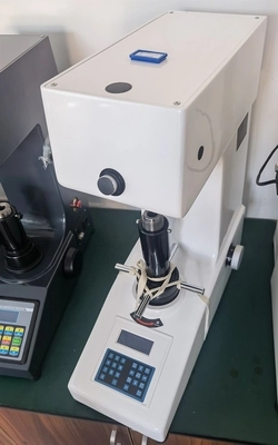 OEM Micro Vickers Digital Durometer, Vickers-Härteprüfgerät mit manuellem Revolverkopf
