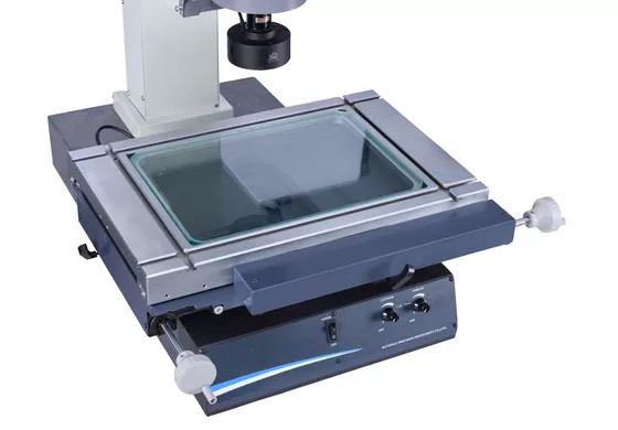 Computersteuerungs-Labor-Video-Messmaschine, optische CNC-Vision-Messmaschine